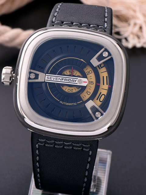 高仿七個星期五 sevenfriday工業元素機械錶 七個星期五 右手款